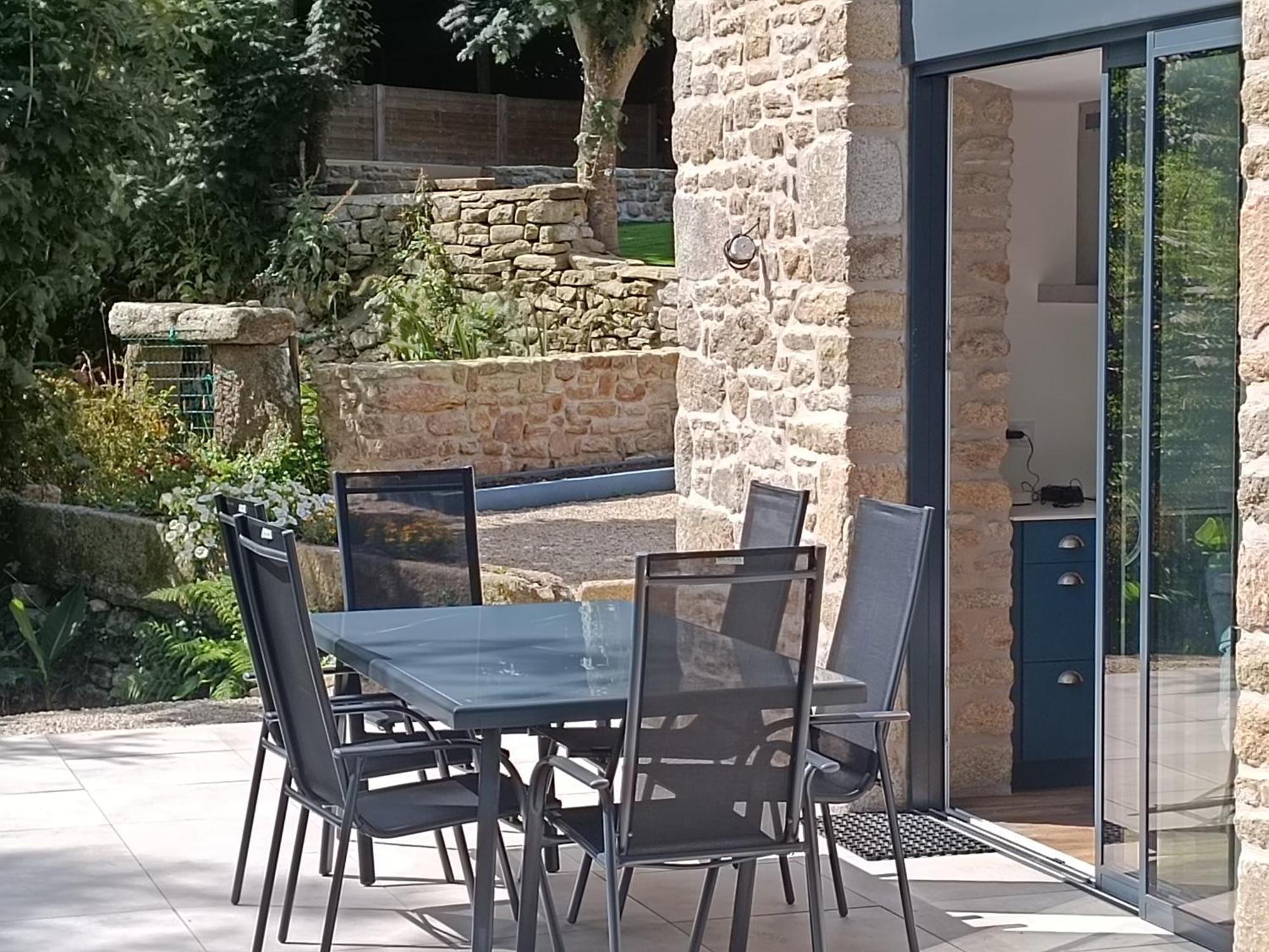 فيلا Le Petit Moulin De Kerloroc Ploudalmézeau المظهر الخارجي الصورة